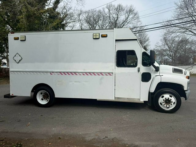 2005 GMC C6500 CREW CAB SERVICE UTILITY BOX WITH GENERATOR LOW MILEAGE OTHERS IN STOCK - 22776393 - 5