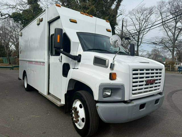 2005 GMC C6500 CREW CAB SERVICE UTILITY BOX WITH GENERATOR LOW MILEAGE OTHERS IN STOCK - 22776393 - 6