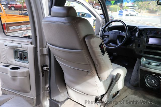 2005 GMC Savana Cargo Van ***CONVERSION VAN*** - 22932205 - 26