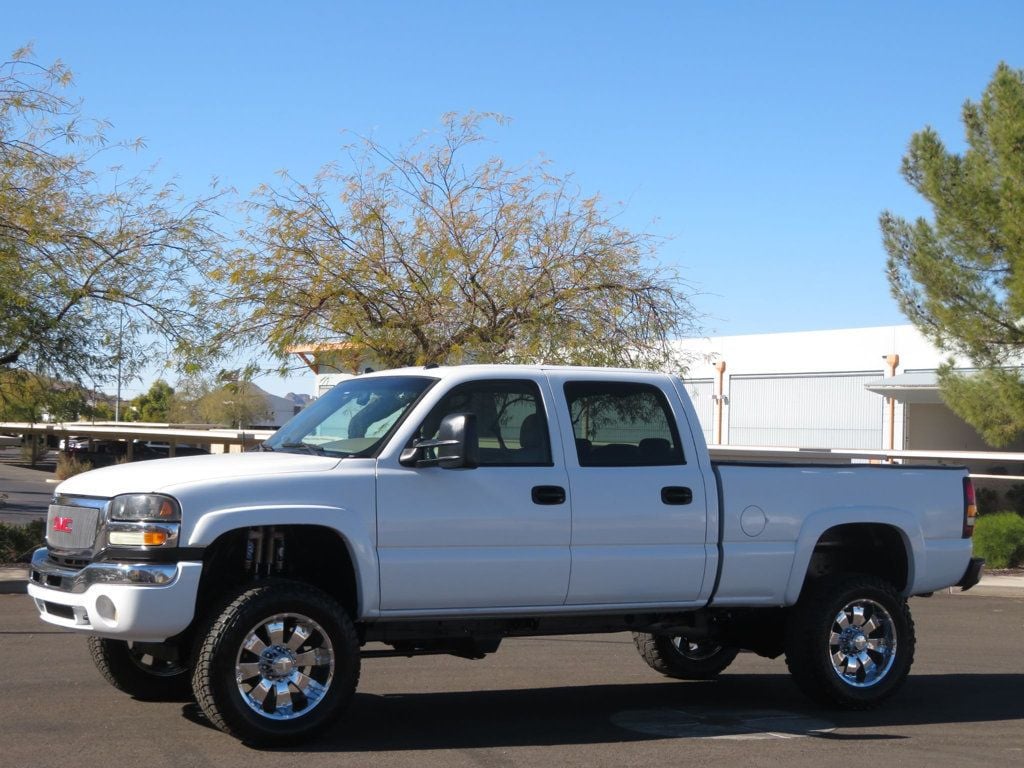 2005 GMC Sierra 2500HD