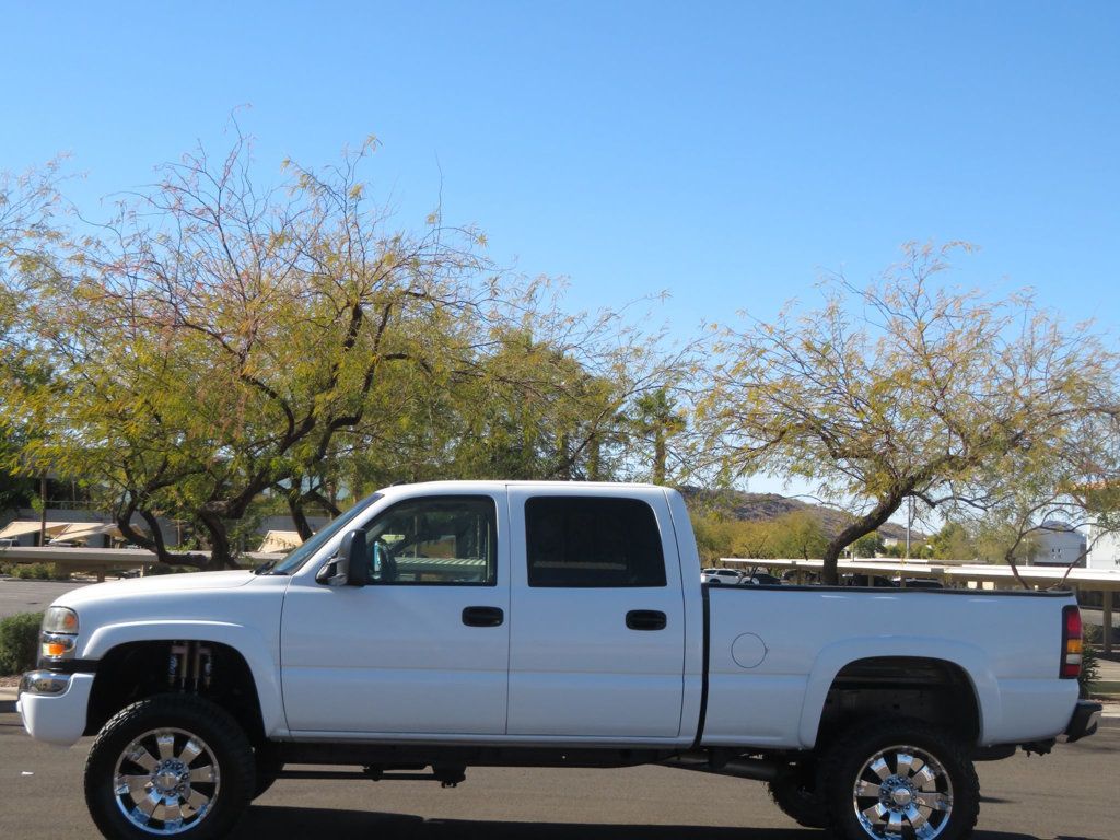 2005 Gmc Sierra 2500 photo 2