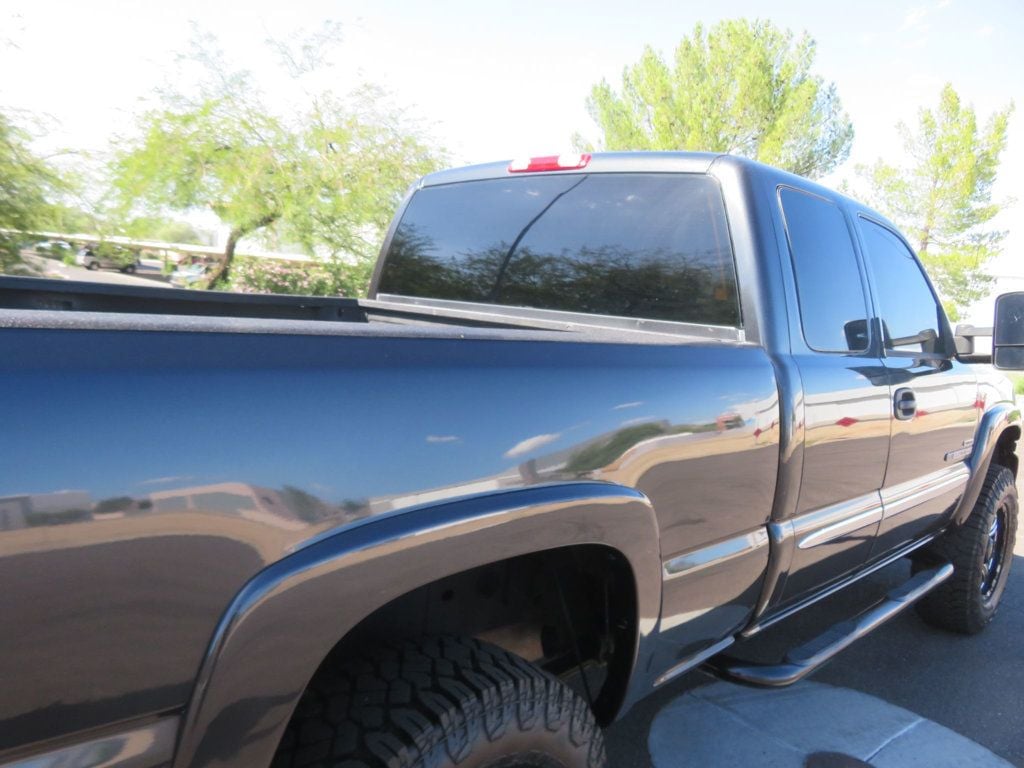2005 GMC Sierra 2500HD EXTRA CLEAN 4X4 DURAMAX DIESEL EXTENDED CAB 3OWNER 4X4 - 22932730 - 9