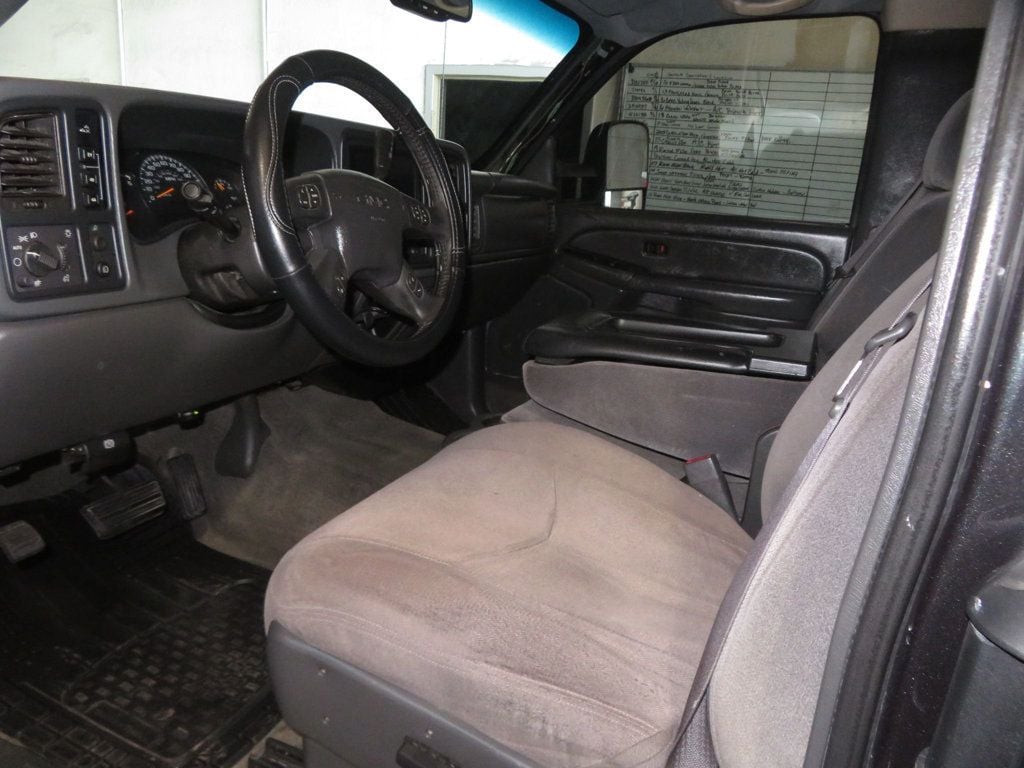 2005 GMC Sierra 2500HD EXTRA CLEAN 4X4 DURAMAX DIESEL EXTENDED CAB 3OWNER 4X4 - 22932730 - 20