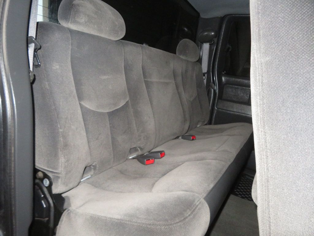 2005 GMC Sierra 2500HD EXTRA CLEAN 4X4 DURAMAX DIESEL EXTENDED CAB 3OWNER 4X4 - 22932730 - 28