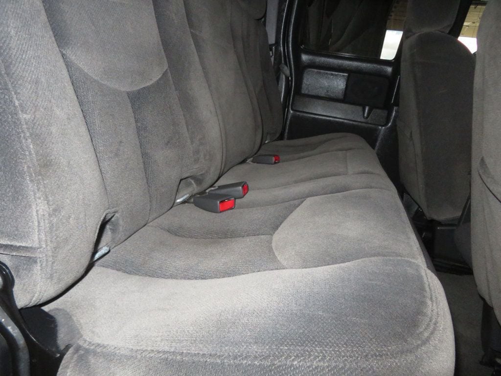 2005 GMC Sierra 2500HD EXTRA CLEAN 4X4 DURAMAX DIESEL EXTENDED CAB 3OWNER 4X4 - 22932730 - 29