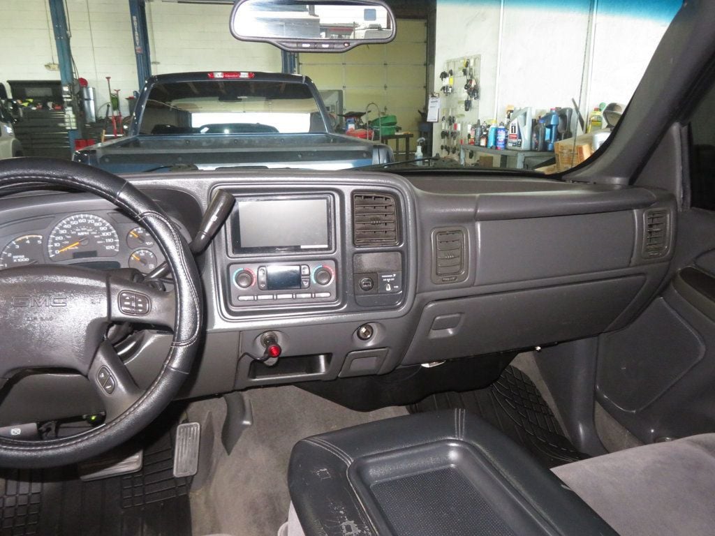 2005 GMC Sierra 2500HD EXTRA CLEAN 4X4 DURAMAX DIESEL EXTENDED CAB 3OWNER 4X4 - 22932730 - 36