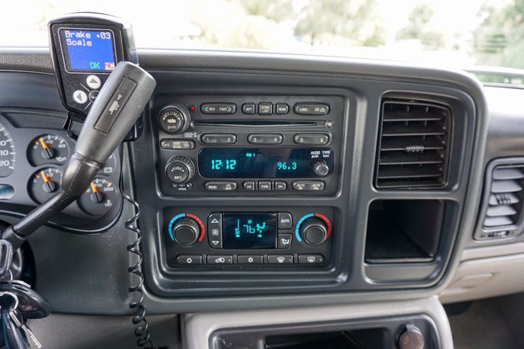2005 Gmc Yukon XL 2500 SLT photo 20