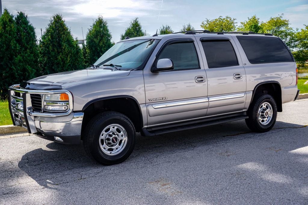 2005 Gmc Yukon XL 2500 SLT photo 3