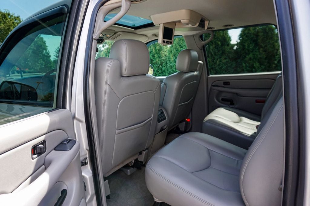 2005 Gmc Yukon XL 2500 SLT photo 28