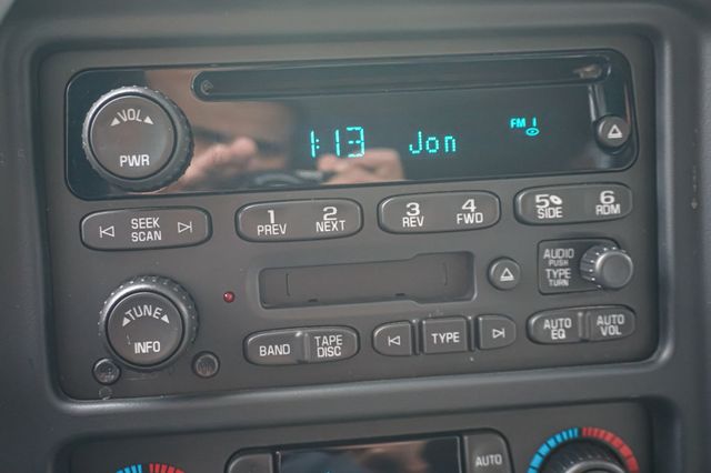 2005 GMC Yukon XL *Yukon XL SLT* *Leather Interior* *Moonroof* *Only 37k Miles* - 22990843 - 10