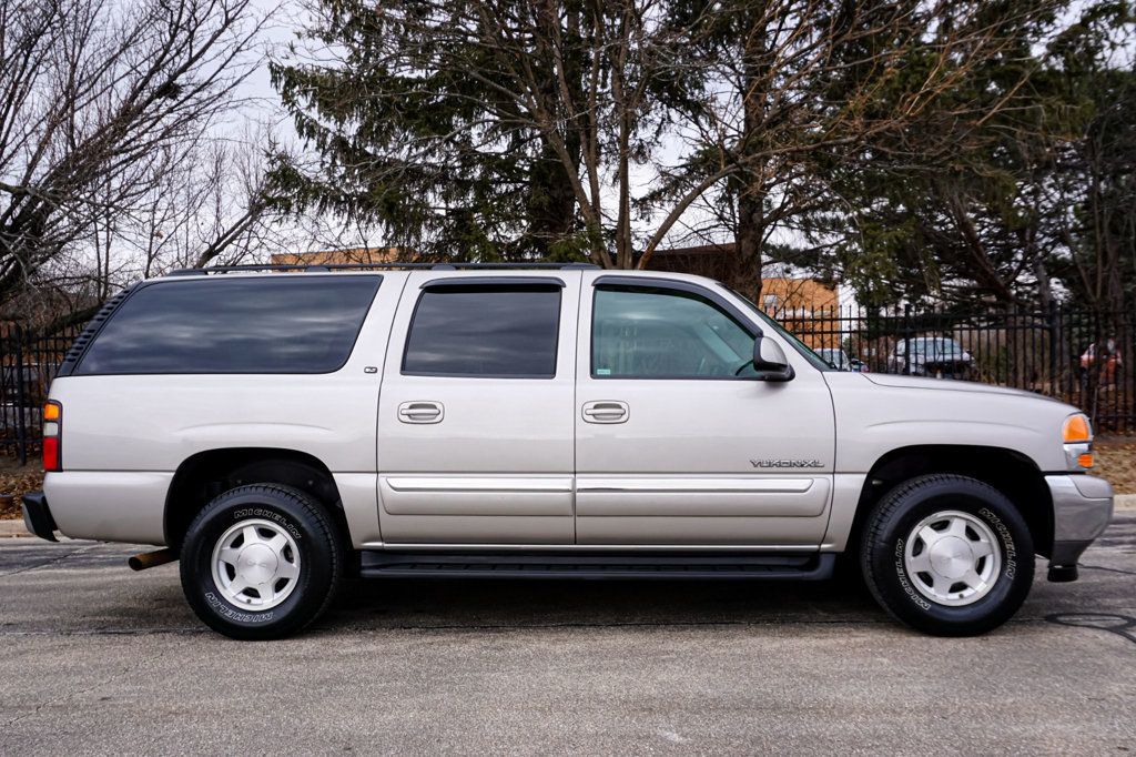 2005 GMC Yukon XL *Yukon XL SLT* *Leather Interior* *Moonroof* *Only 37k Miles* - 22990843 - 31