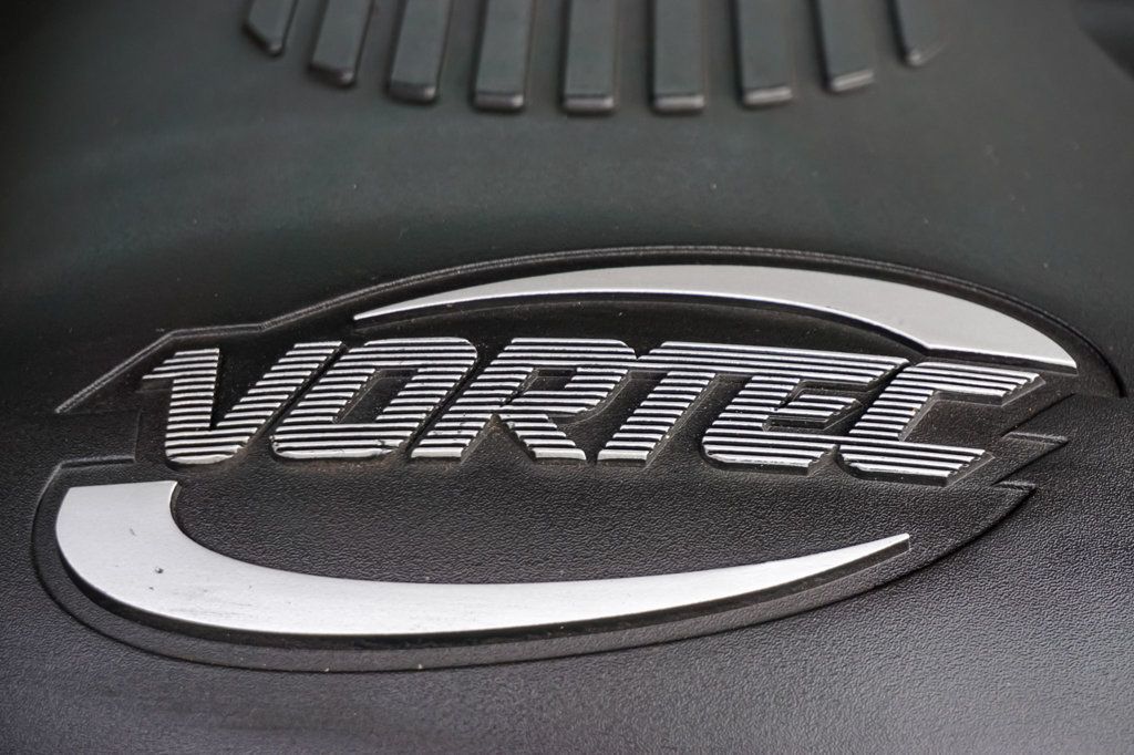 2005 GMC Yukon XL *Yukon XL SLT* *Leather Interior* *Moonroof* *Only 37k Miles* - 22990843 - 41