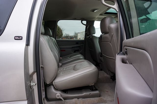 2005 GMC Yukon XL *Yukon XL SLT* *Leather Interior* *Moonroof* *Only 37k Miles* - 22990843 - 61