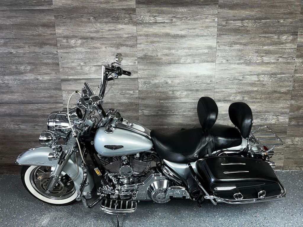 2005 Harley-Davidson FLHRCI Road King Classic Custom! - 22285459 - 10