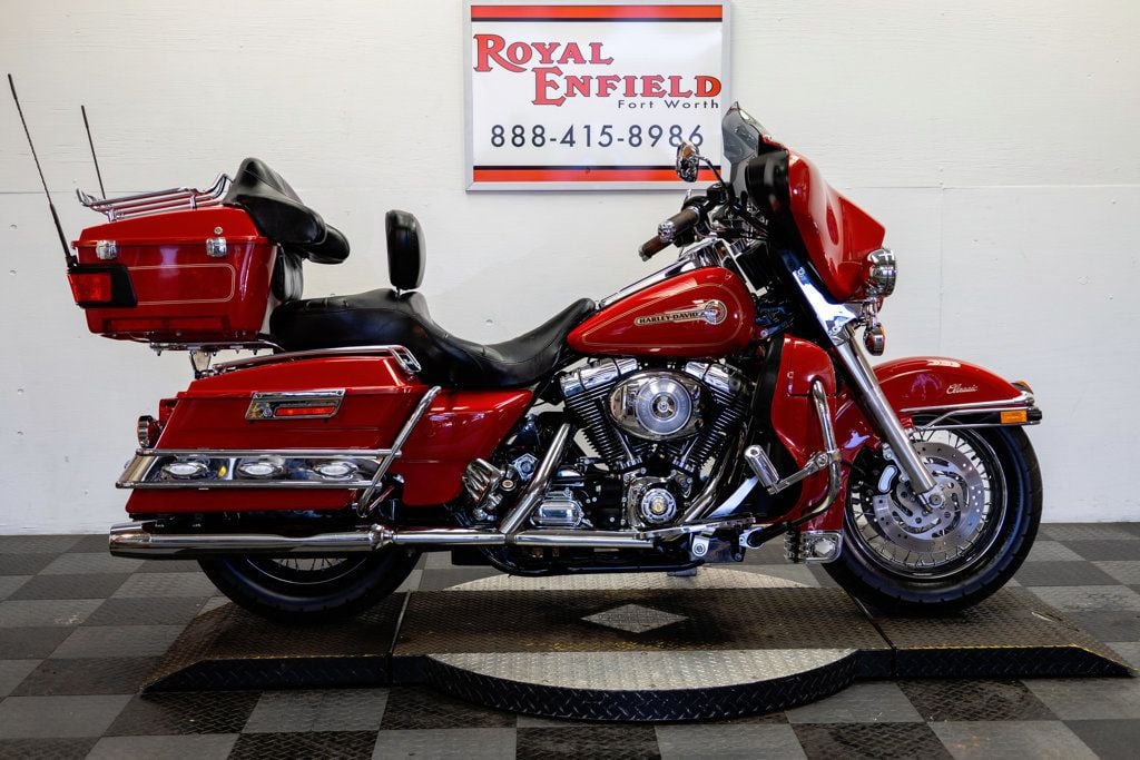 2005 Harley-Davidson FLHTCI ELECTRA GLIDE CLASSIC NICE TOURING BAGGER! - 22982452 | Video 1