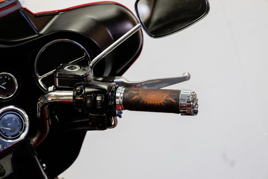 2005 Harley-Davidson FLHTCI ELECTRA GLIDE CLASSIC NICE TOURING BAGGER! - 22982452 - 11