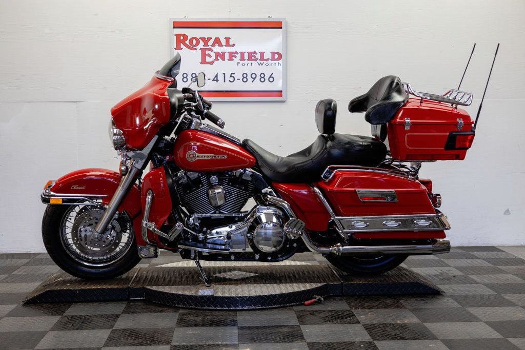 2005 Harley-Davidson FLHTCI ELECTRA GLIDE CLASSIC NICE TOURING BAGGER! - 22982452 | Video 2