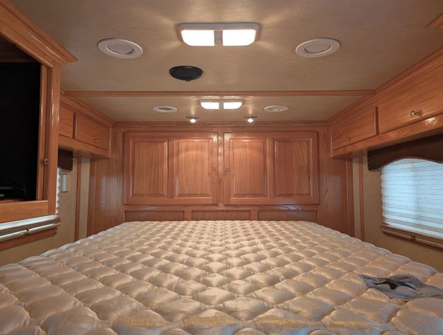 2005 Hart 4 Horse 12 foot Living Quarters  - 22994036 - 12