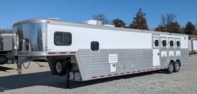 2005 Hart 4 Horse 12 foot Living Quarters  - 22994036 - 1