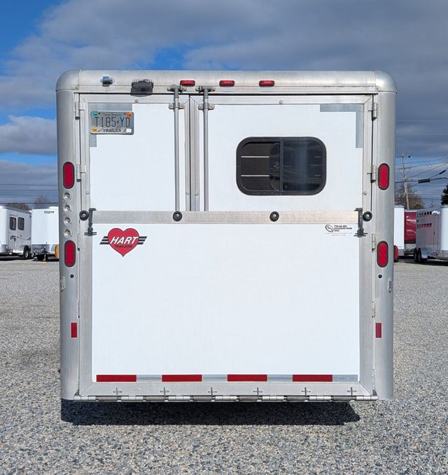 2005 Hart 4 Horse 12 foot Living Quarters  - 22994036 - 3