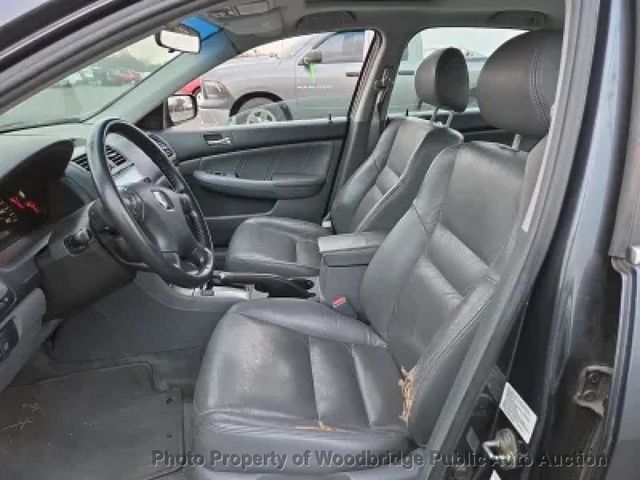 2005 Honda Accord Sedan EX-L V6 Automatic with NAVI - 23006826 - 7