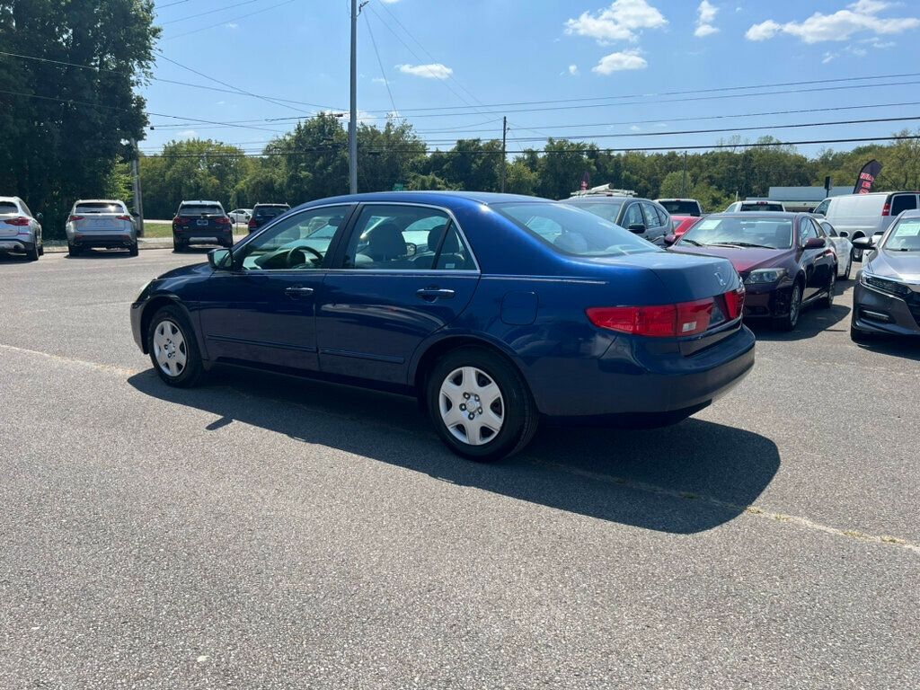 2005 Honda Accord Sedan LX Automatic - 22572514 - 5