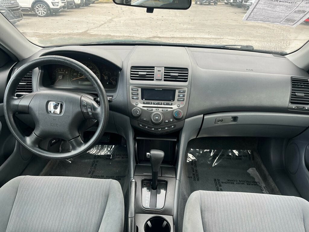 2005 Honda Accord Sedan LX Automatic - 22713409 - 19