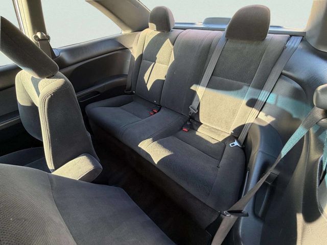 2005 Honda Civic Coupe LX Automatic SE - 22995690 - 12