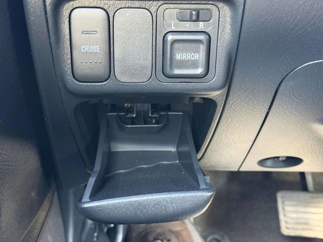 2005 Honda Civic Coupe LX Automatic SE - 22995690 - 27