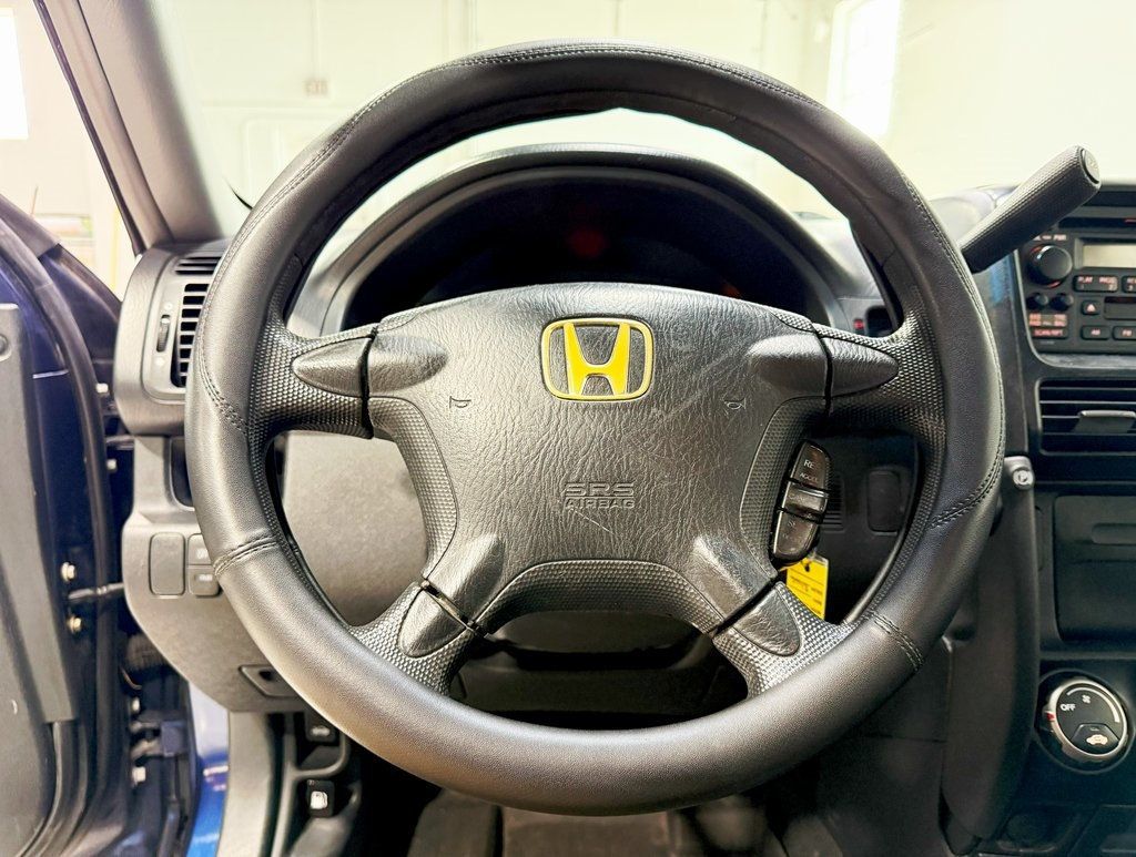 2005 Honda CR-V 2WD LX Automatic - 22903871 - 9