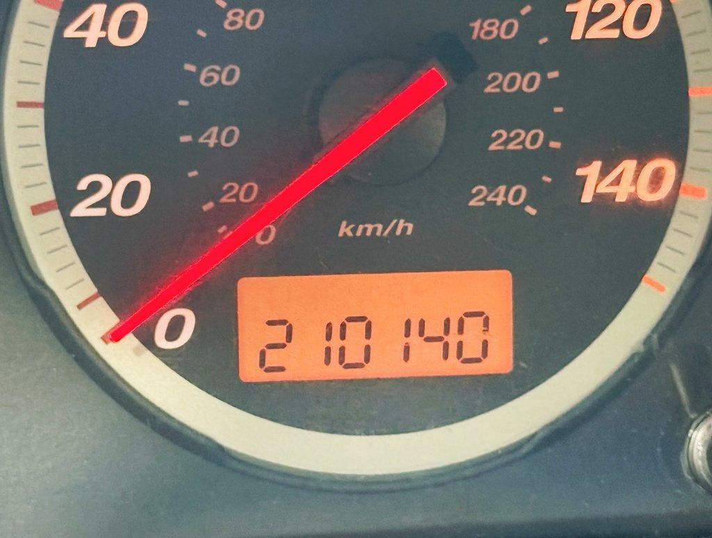 2005 Honda CR-V 2WD LX Automatic - 22903871 - 12