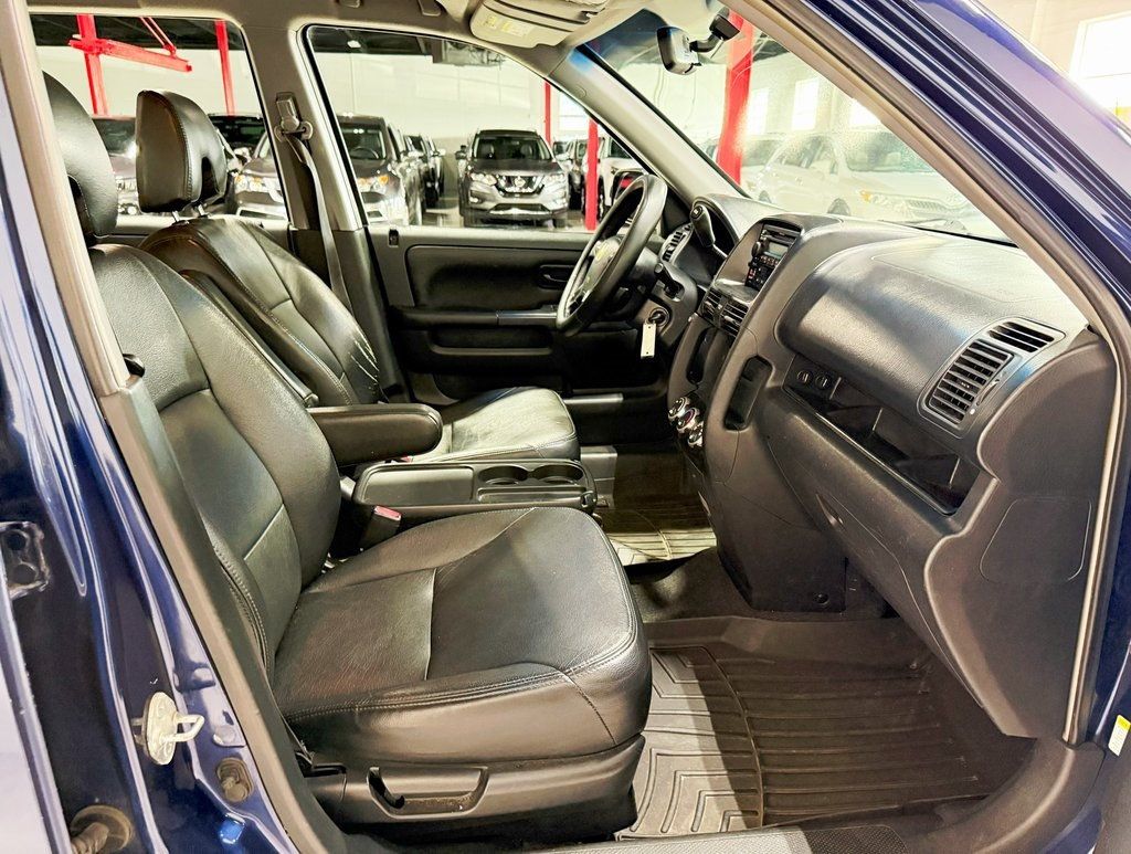 2005 Honda CR-V 2WD LX Automatic - 22903871 - 27