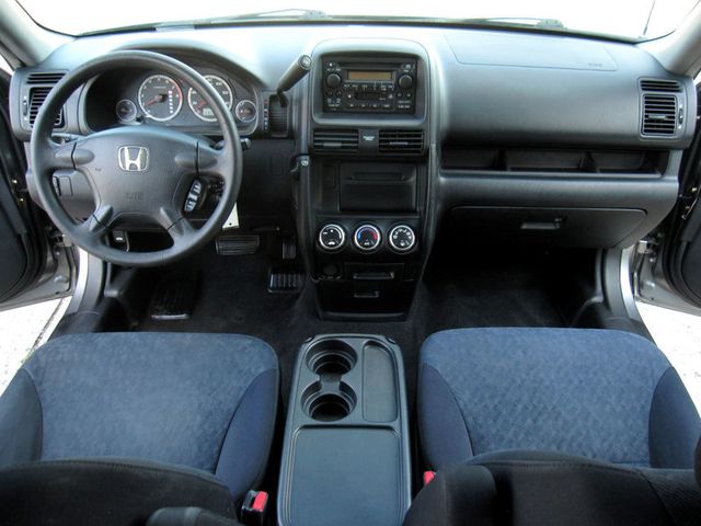 2005 Honda CR-V 4WD LX Automatic - 22915787 - 19