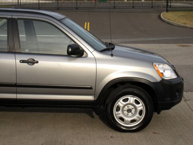 2005 Honda CR-V 4WD LX Automatic - 22971435 - 9
