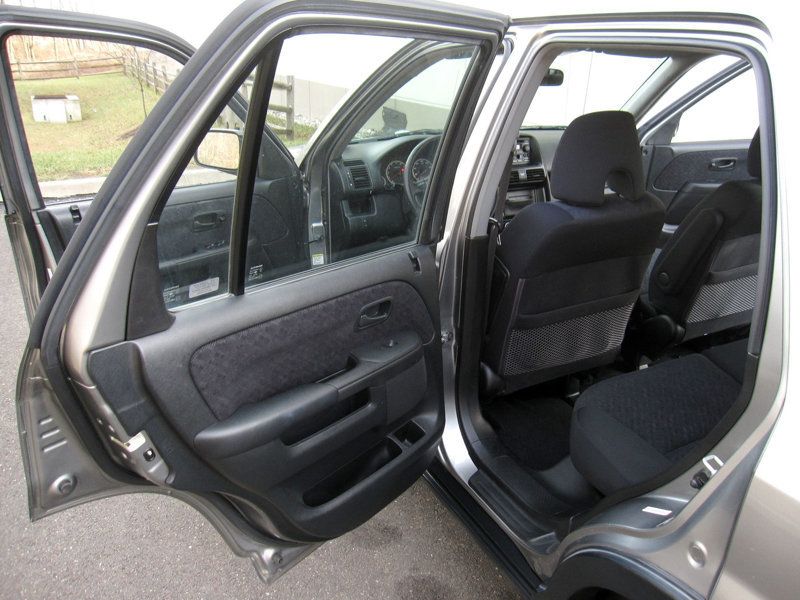 2005 Honda CR-V 4WD LX Automatic - 22971435 - 25