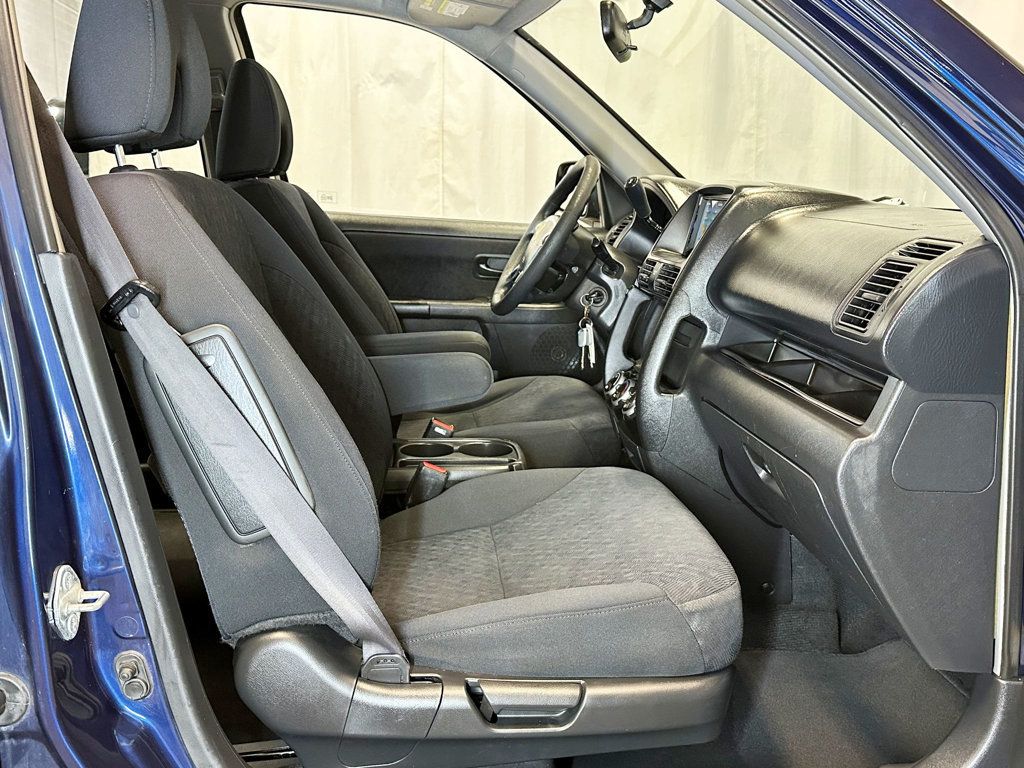 2005 Honda CR-V 4WD LX Automatic - 23047140 - 15