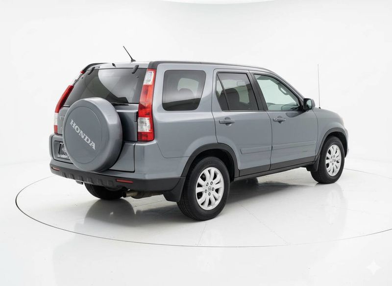 2005 Honda CR-V Special Edition photo 3