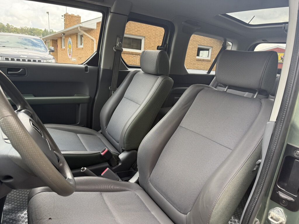 2005 Honda Element CLEAN CARFAX - 23051587 - 14