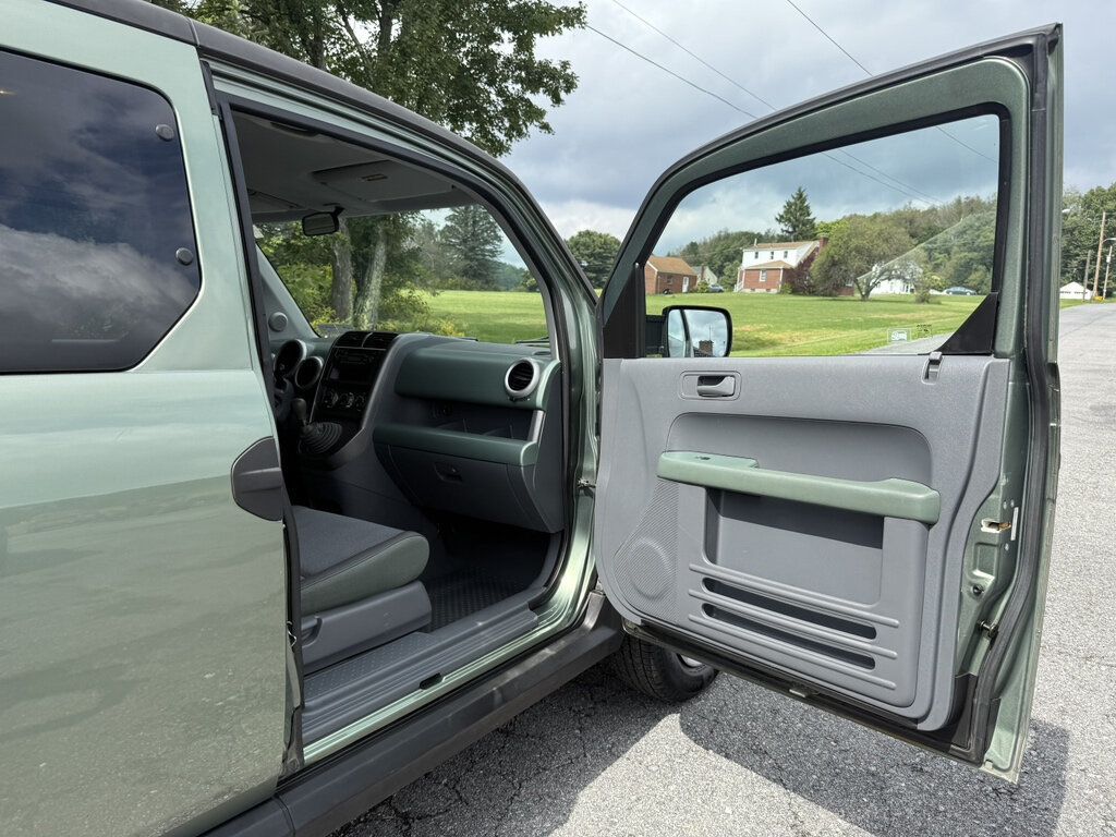 2005 Honda Element CLEAN CARFAX - 23051587 - 35