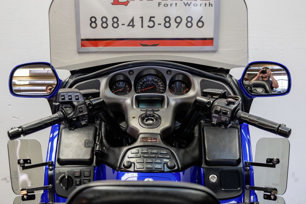 2005 Honda GL1800 GOLDWING 1-OWNER GREAT PRICE! - 23086766 - 8