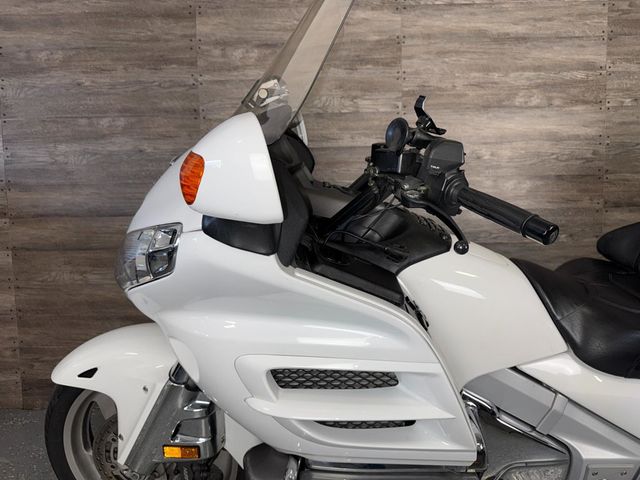 2005 Honda GL1800 Goldwing SUPER CLEAN! - 22994078 - 11