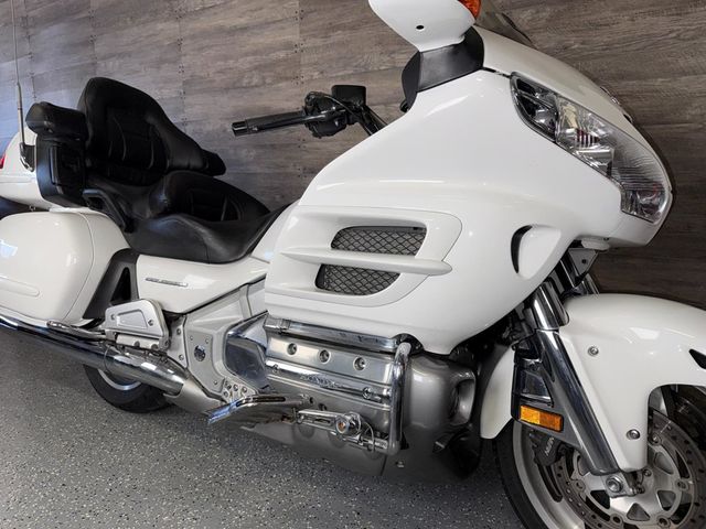 2005 Honda GL1800 Goldwing SUPER CLEAN! - 22994078 - 1