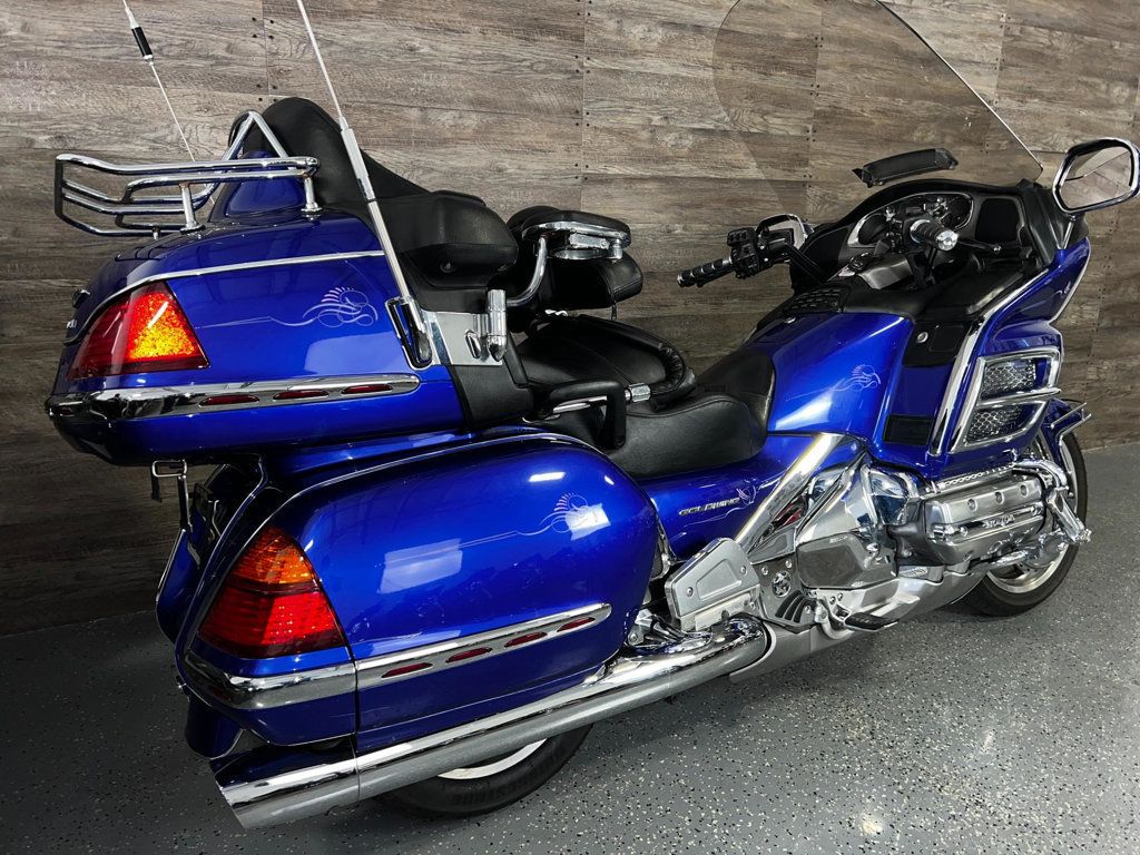 2005 Honda GL1800 Goldwing Tour SUPER CLEAN! - 22827667 - 2