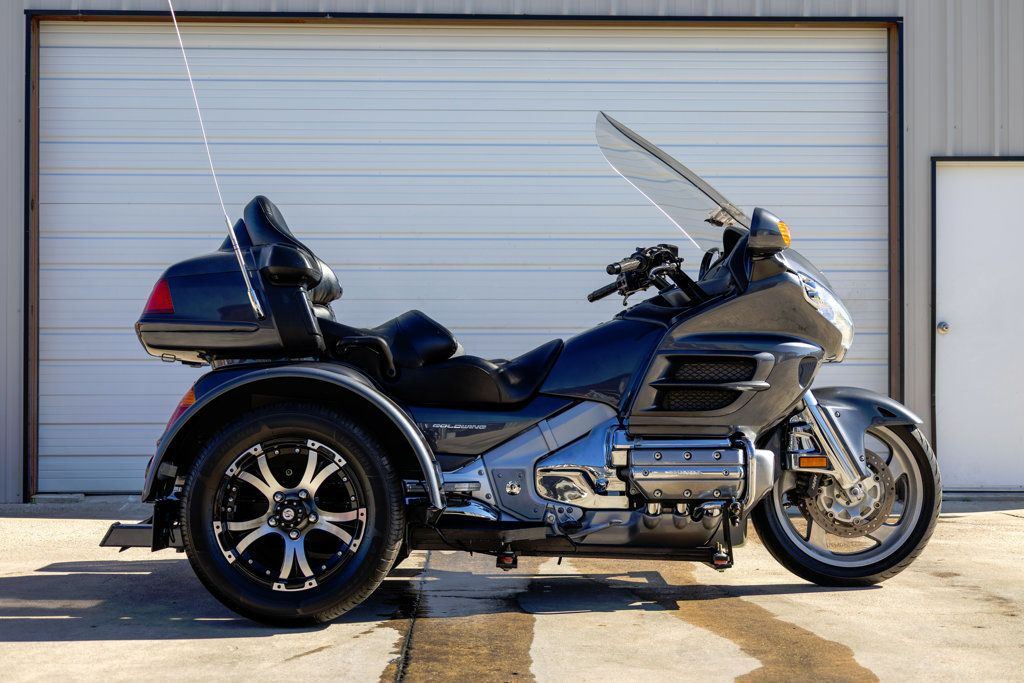 2005 Honda GL1800 GOLDWING TRIKE RICHLAND TRIKE KIT - 22948815 | Video 1
