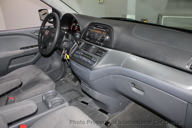 2005 Honda Odyssey EX Automatic - 22948386 - 24
