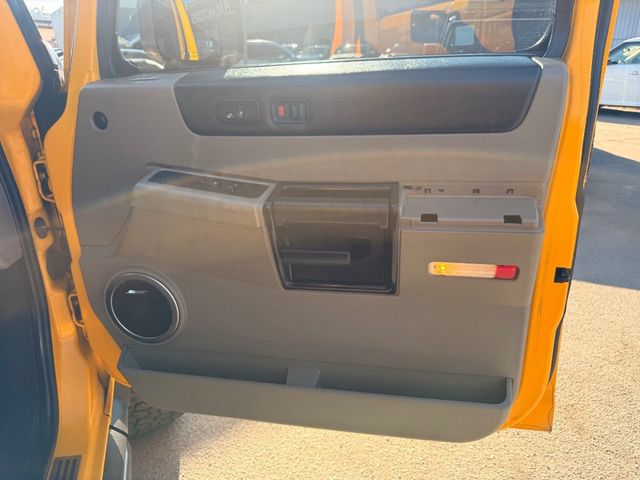 2005 HUMMER H2 4dr Wagon SUV - 22921431 - 15