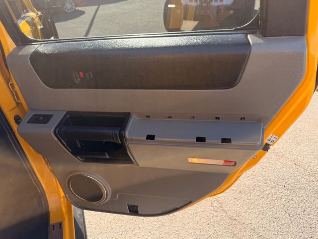 2005 HUMMER H2 4dr Wagon SUV - 22921431 - 19