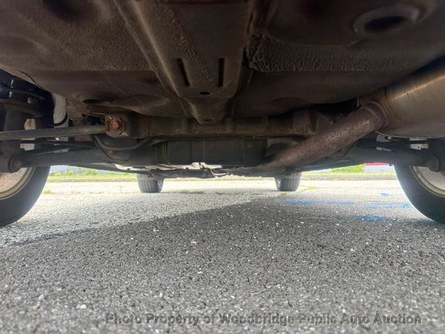 2005 Hyundai Sonata Super Deluxe (GLS) - 23040335 - 17