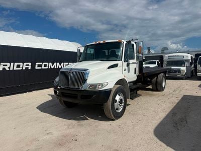 2005 International 4300 Flatbed