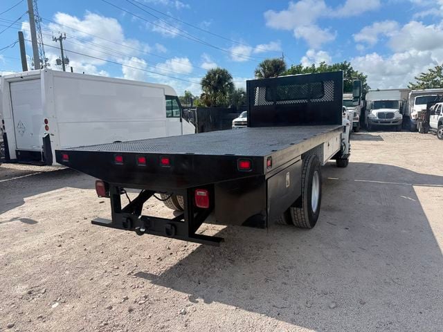 2005 International 4300 Flatbed  - 23096137 - 3
